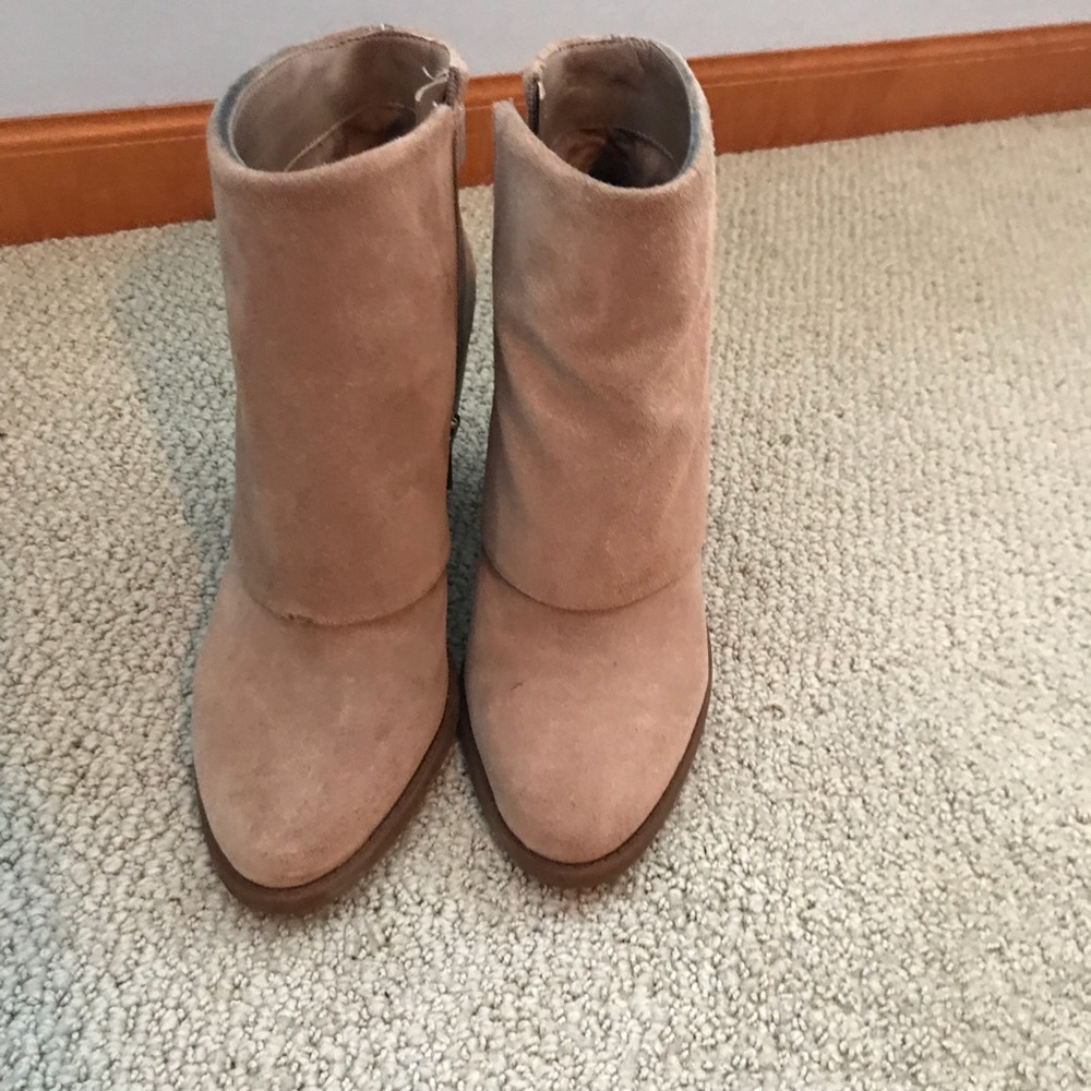 Jessica Simpson booties